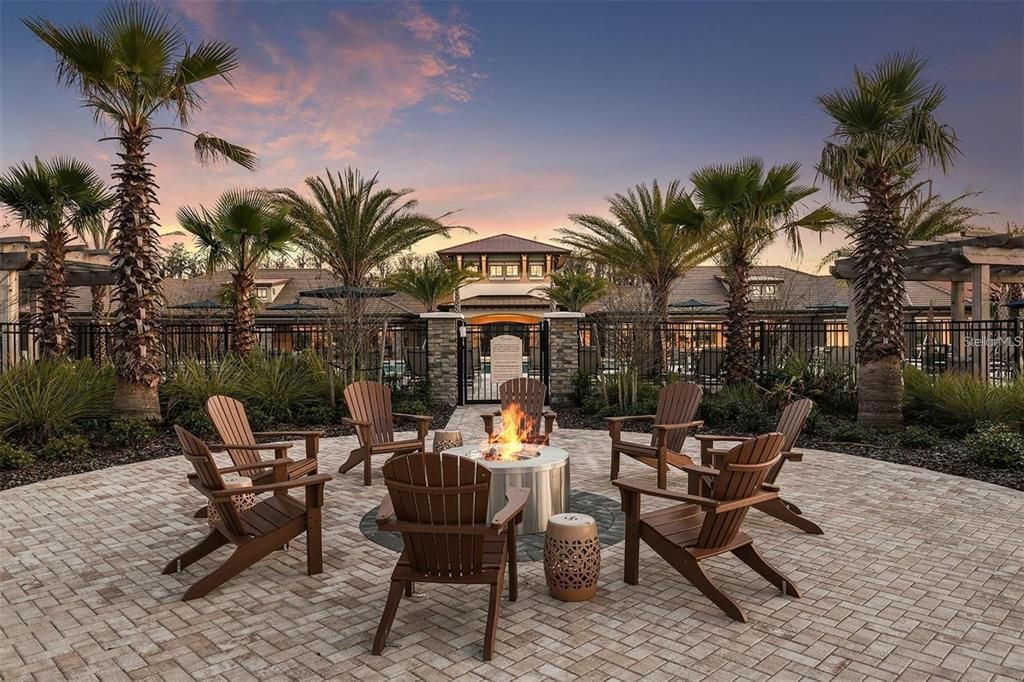 For Sale: $588,900 (4 beds, 2 baths, 2351 Square Feet)