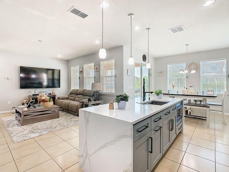 For Sale: $588,900 (4 beds, 2 baths, 2351 Square Feet)