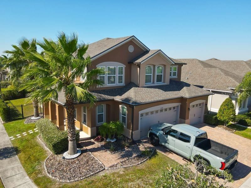 For Sale: $588,900 (4 beds, 2 baths, 2351 Square Feet)