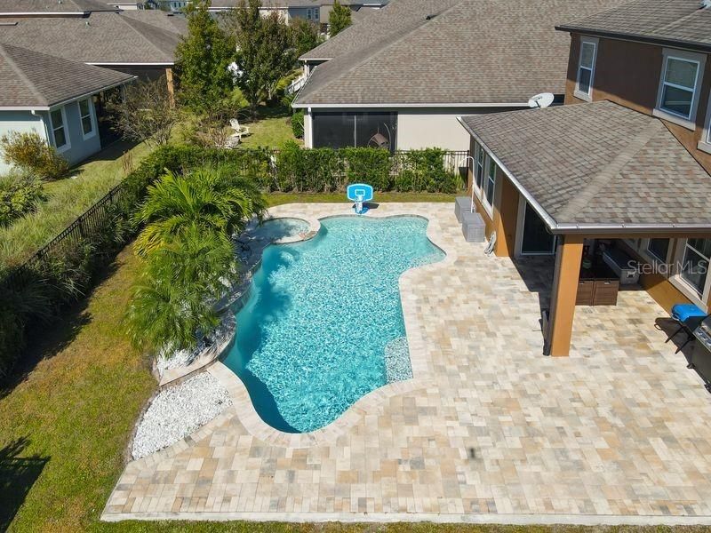 For Sale: $588,900 (4 beds, 2 baths, 2351 Square Feet)