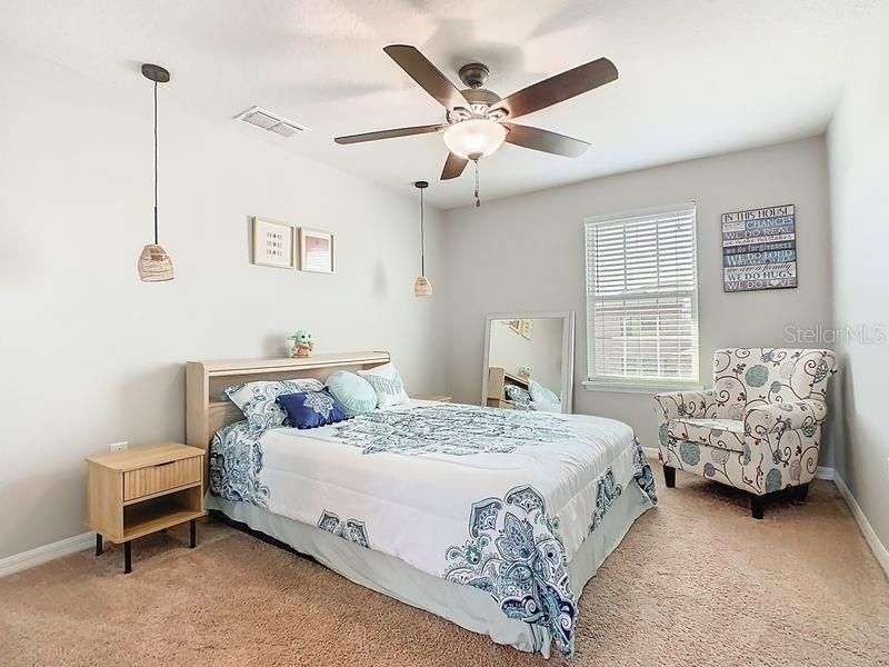 For Sale: $588,900 (4 beds, 2 baths, 2351 Square Feet)