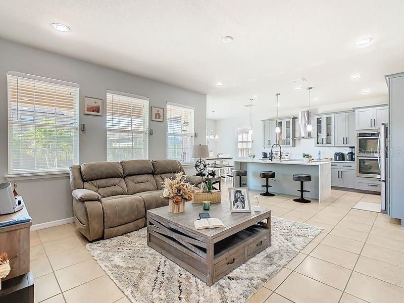 For Sale: $588,900 (4 beds, 2 baths, 2351 Square Feet)