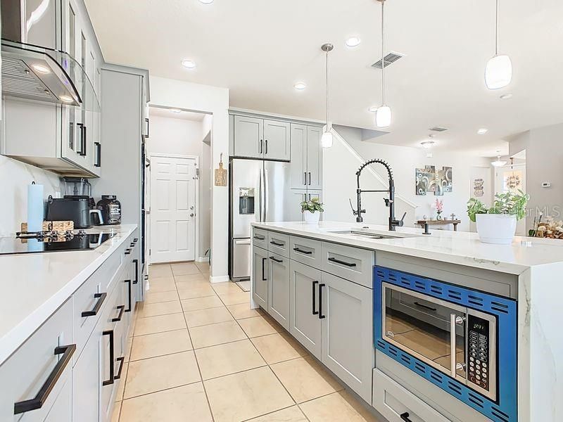 For Sale: $588,900 (4 beds, 2 baths, 2351 Square Feet)