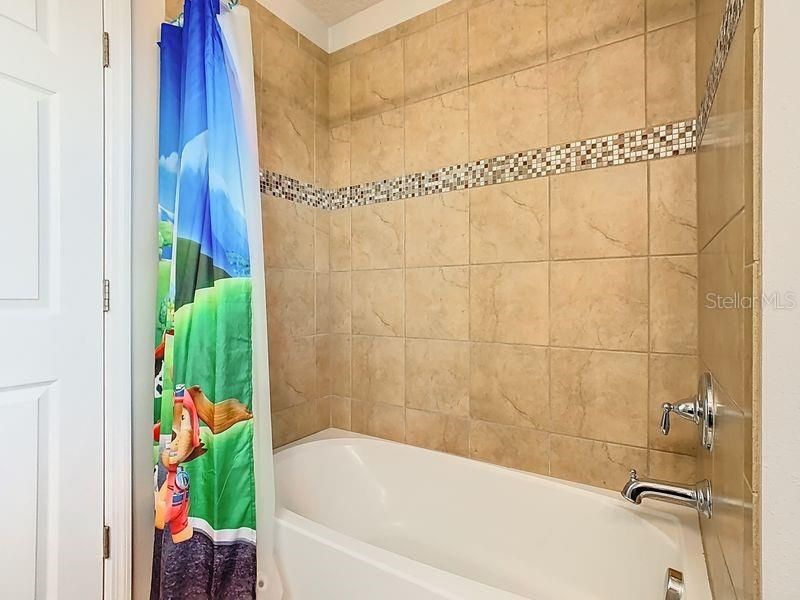 For Sale: $588,900 (4 beds, 2 baths, 2351 Square Feet)