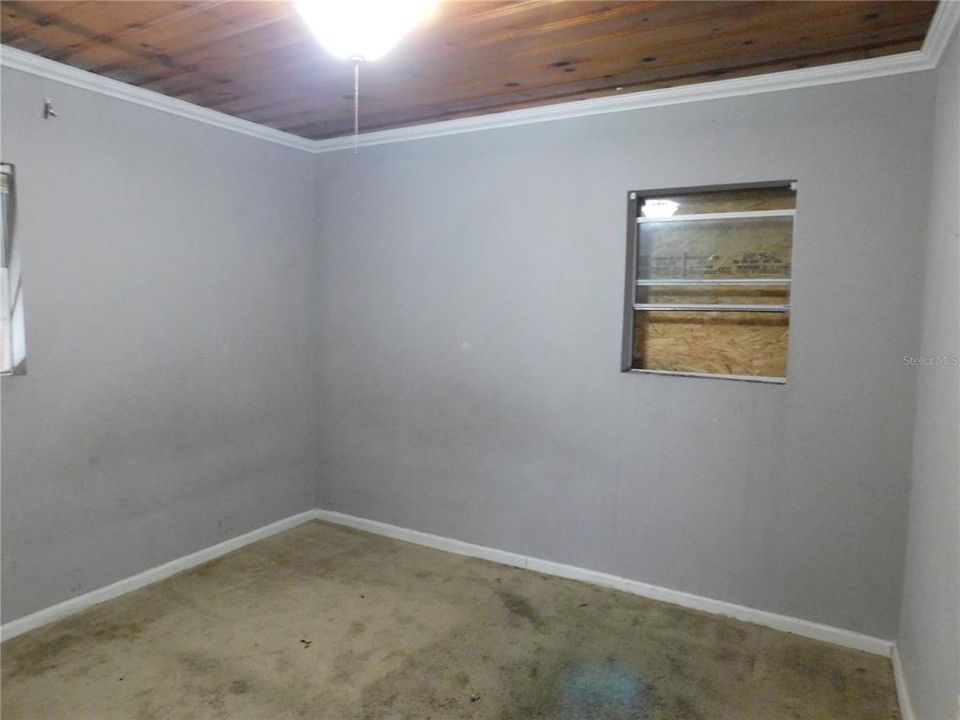 Active With Contract: $215,000 (3 beds, 1 baths, 1246 Square Feet)