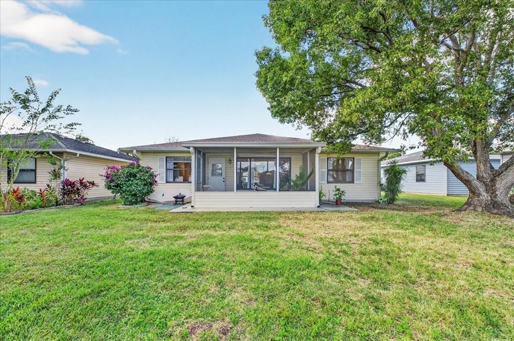 待售: $239,600 (2 贝兹, 2 浴室, 1338 平方英尺)