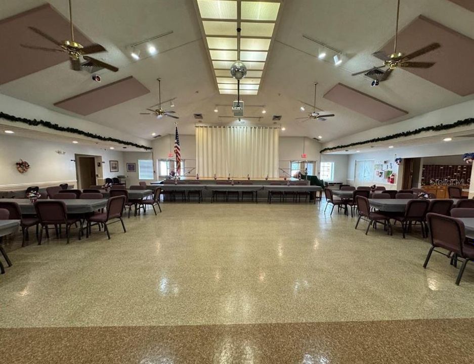 待售: $239,600 (2 贝兹, 2 浴室, 1338 平方英尺)