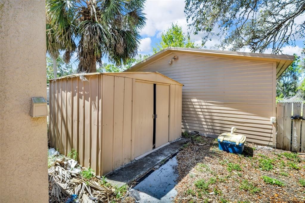 For Sale: $399,000 (3 beds, 2 baths, 2016 Square Feet)