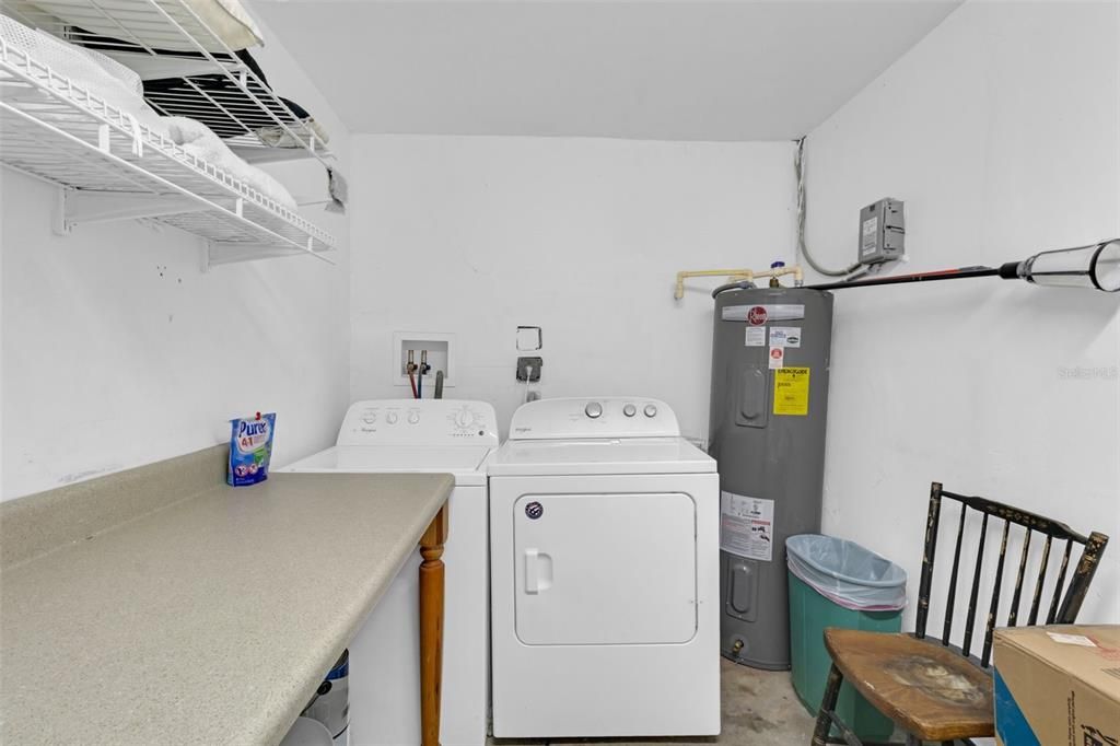 For Sale: $399,000 (3 beds, 2 baths, 2016 Square Feet)