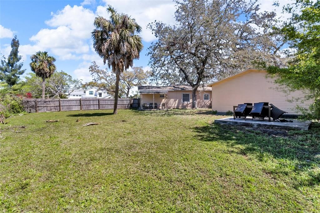 For Sale: $399,000 (3 beds, 2 baths, 2016 Square Feet)