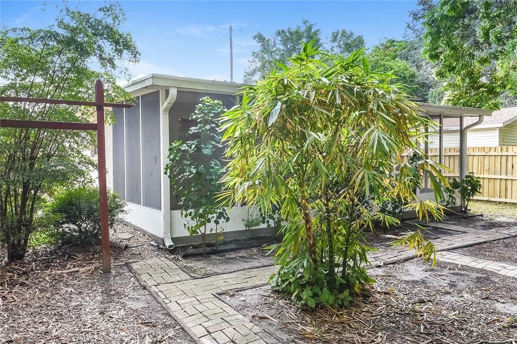 В аренду: $2,220 (3 спален, 2 ванн, 1270 Квадратных фут)