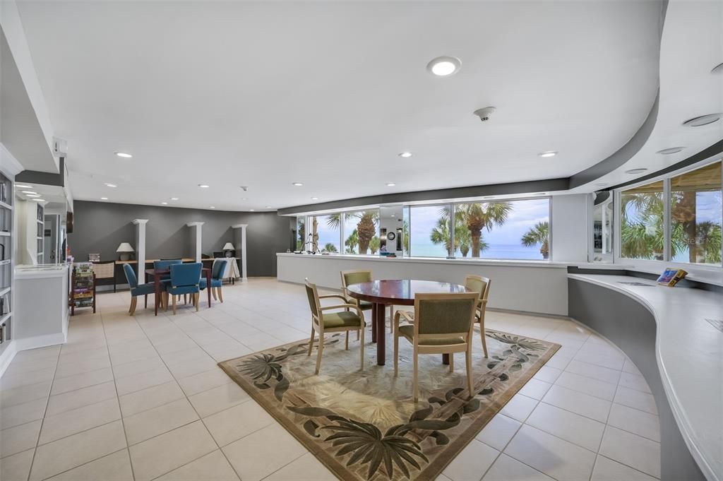 На продажу: $399,000 (0 спален, 1 ванн, 463 Квадратных фут)