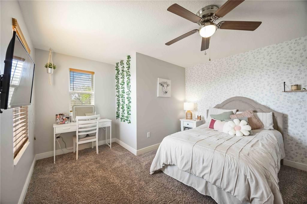 Active With Contract: $560,000 (3 beds, 2 baths, 2378 Square Feet)