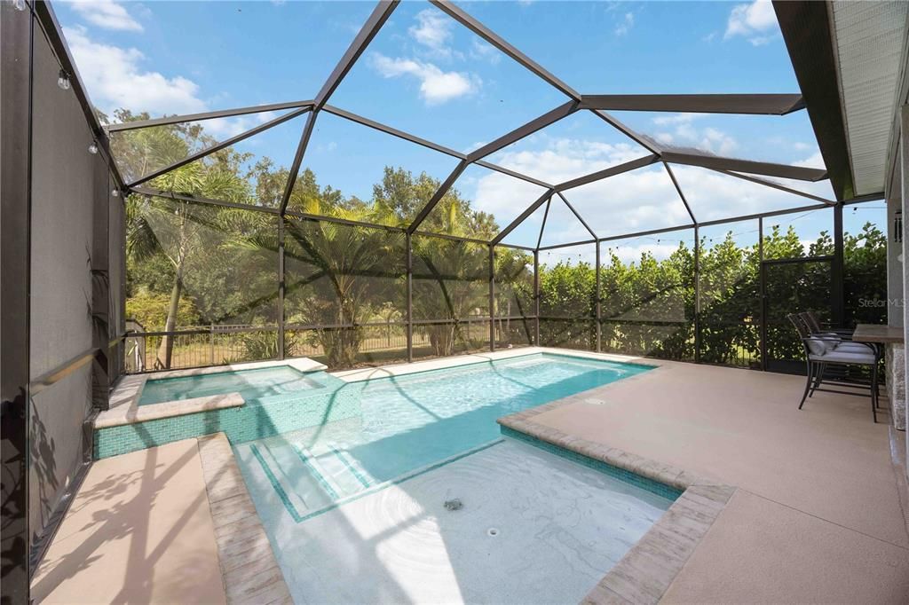 Active With Contract: $560,000 (3 beds, 2 baths, 2378 Square Feet)