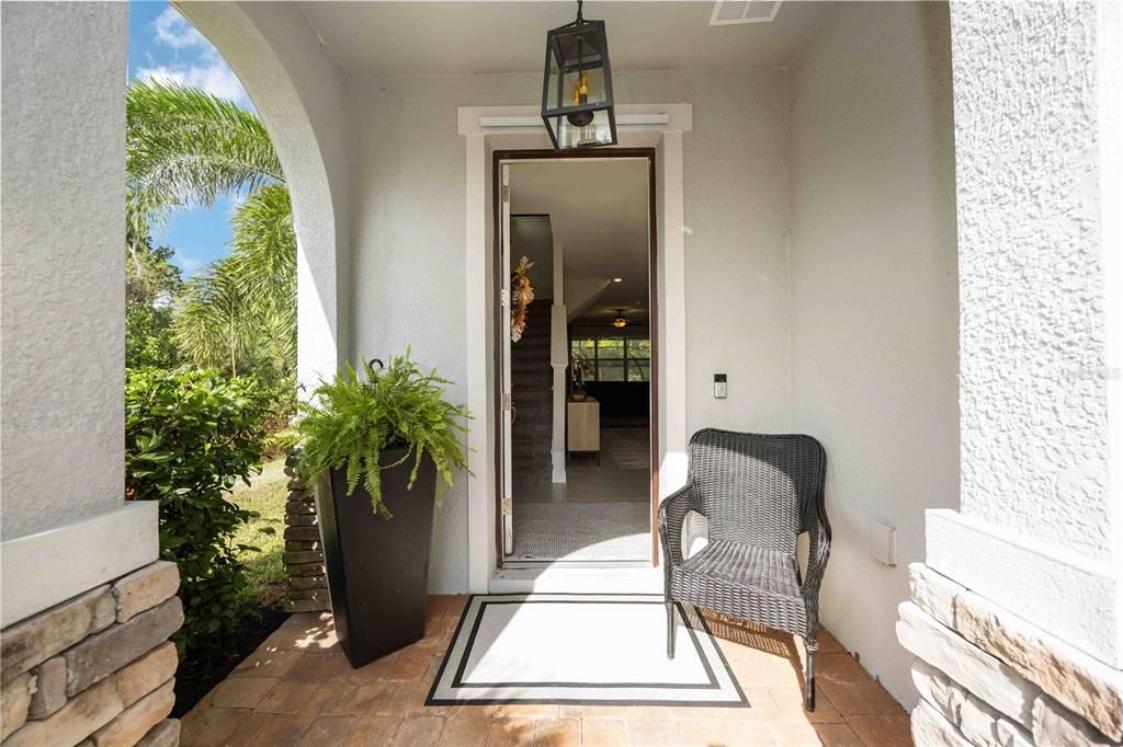 Active With Contract: $560,000 (3 beds, 2 baths, 2378 Square Feet)