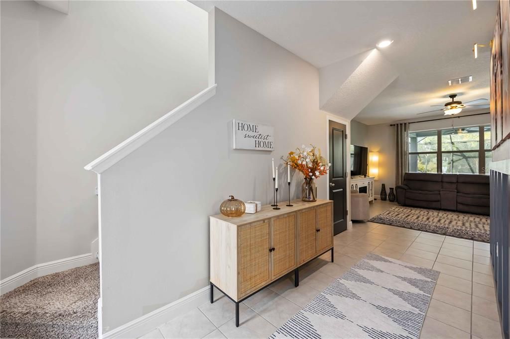 Active With Contract: $560,000 (3 beds, 2 baths, 2378 Square Feet)