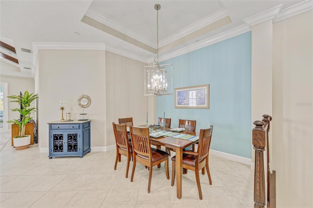 待售: $730,000 (3 贝兹, 3 浴室, 1994 平方英尺)