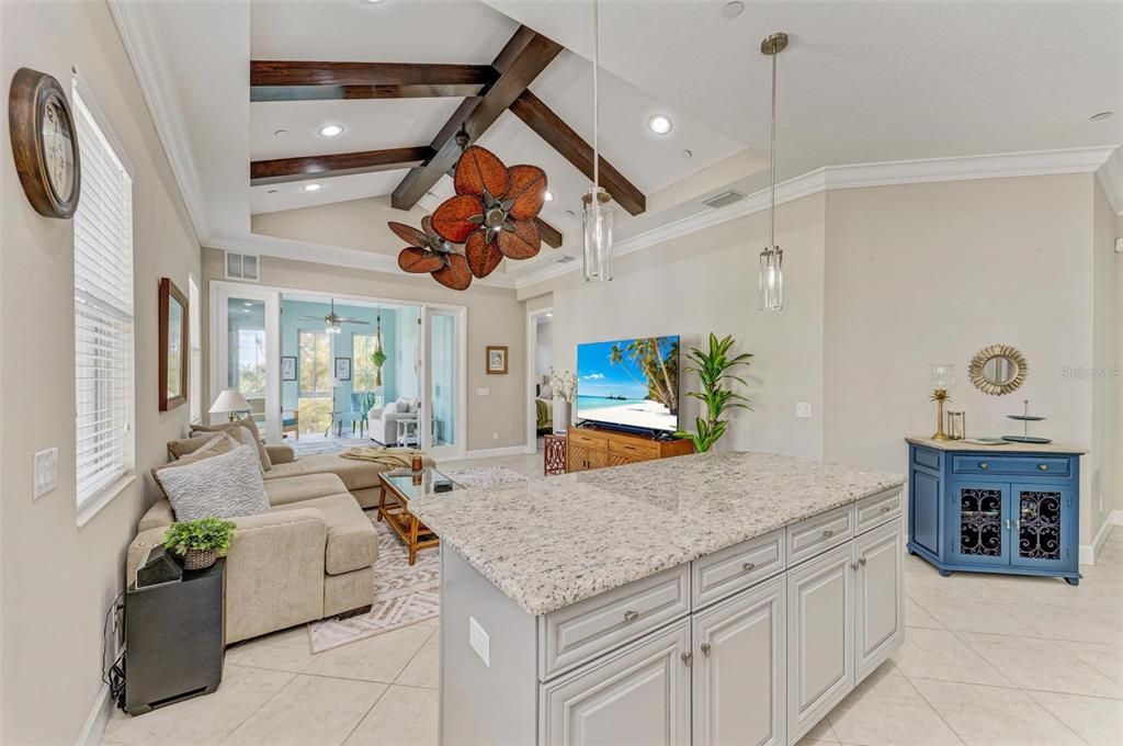 待售: $730,000 (3 贝兹, 3 浴室, 1994 平方英尺)