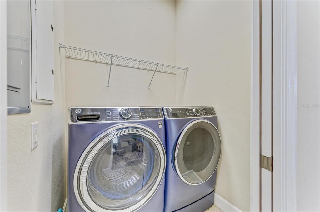 待售: $730,000 (3 贝兹, 3 浴室, 1994 平方英尺)