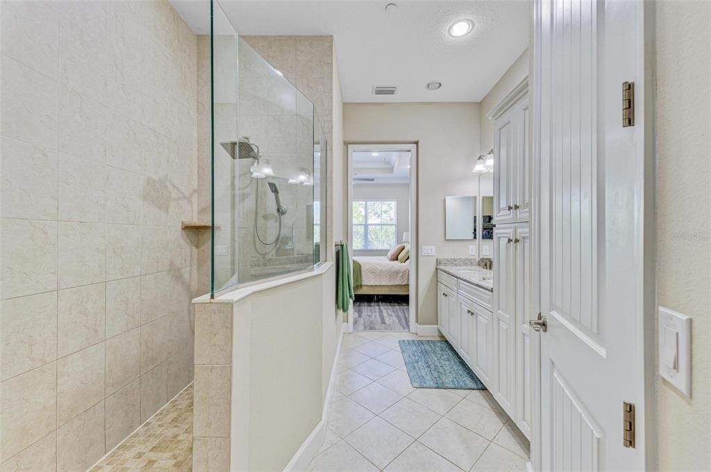 待售: $730,000 (3 贝兹, 3 浴室, 1994 平方英尺)