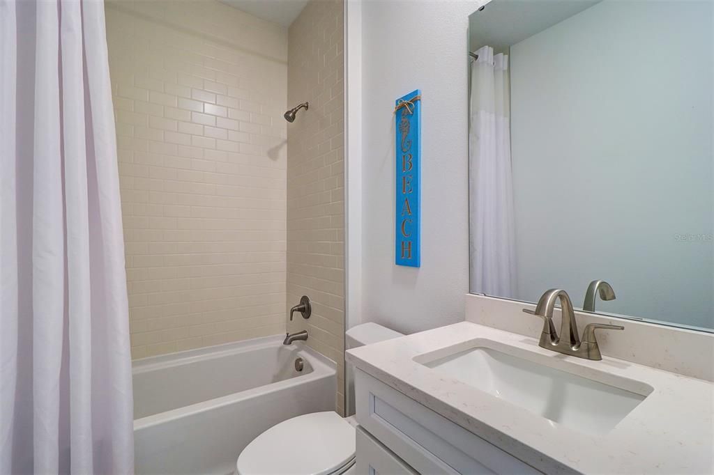 待售: $665,000 (3 贝兹, 2 浴室, 2248 平方英尺)