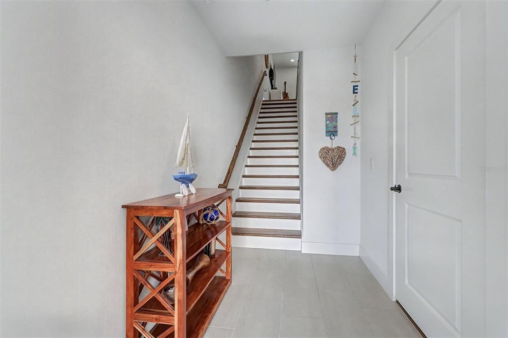 待售: $665,000 (3 贝兹, 2 浴室, 2248 平方英尺)