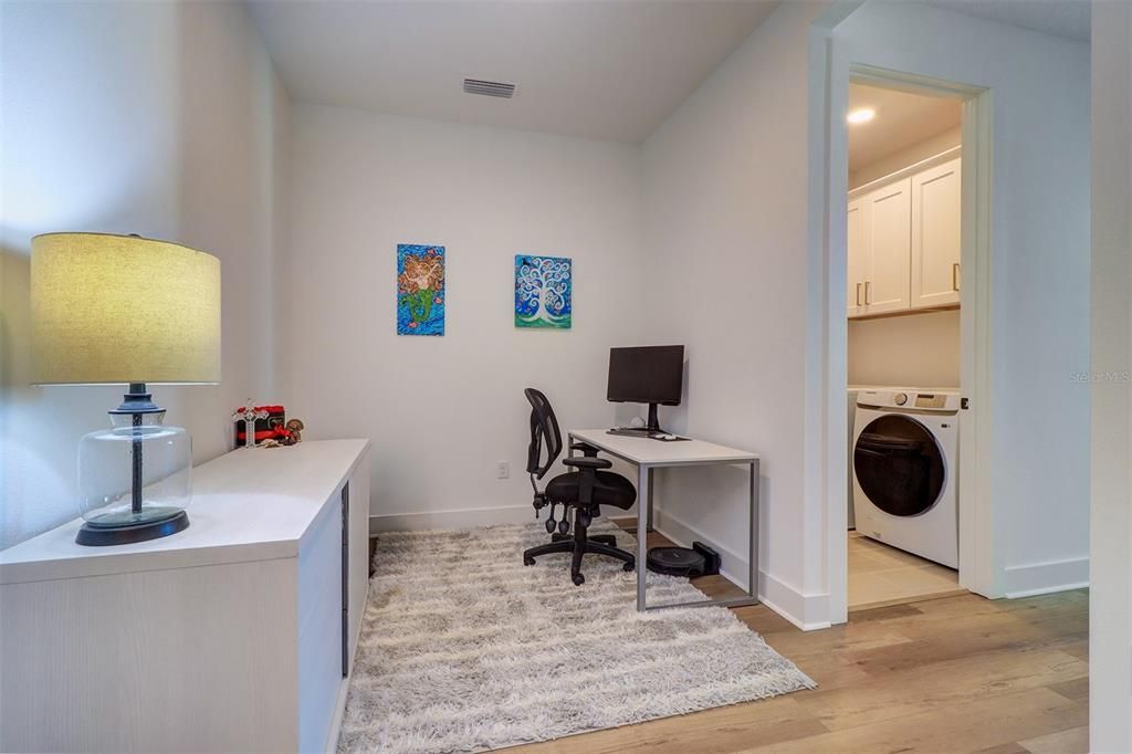 待售: $665,000 (3 贝兹, 2 浴室, 2248 平方英尺)