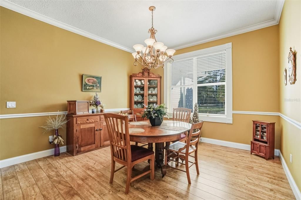 For Sale: $980,000 (4 beds, 3 baths, 2678 Square Feet)