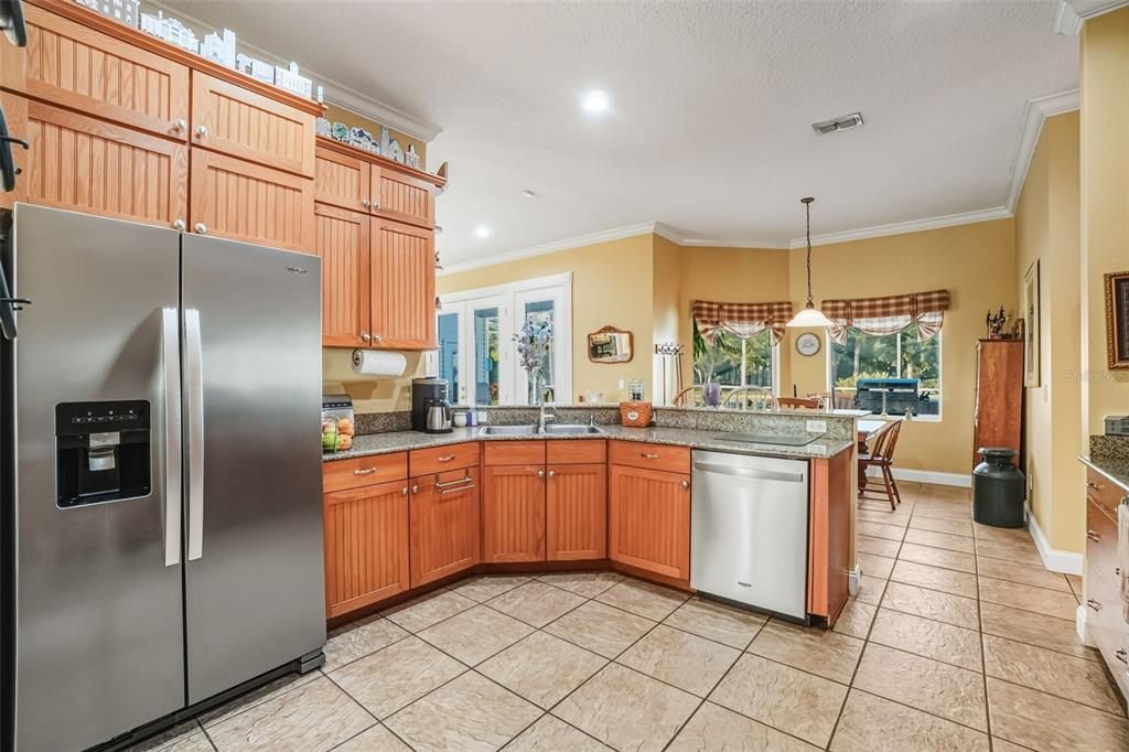 For Sale: $980,000 (4 beds, 3 baths, 2678 Square Feet)