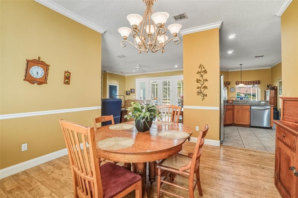 For Sale: $980,000 (4 beds, 3 baths, 2678 Square Feet)