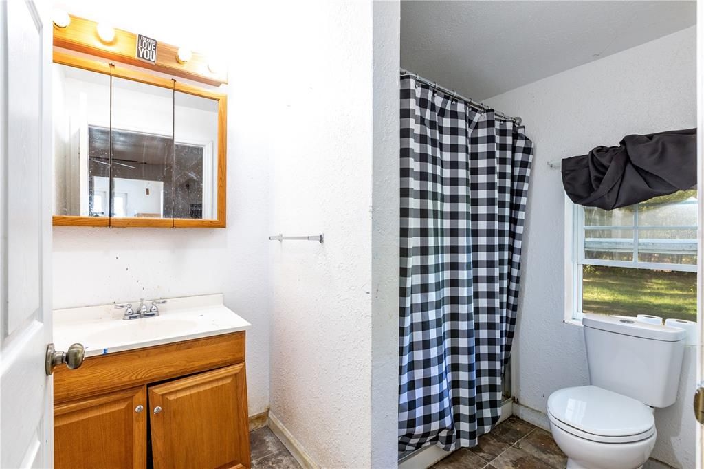 For Sale: $149,900 (4 beds, 3 baths, 2197 Square Feet)