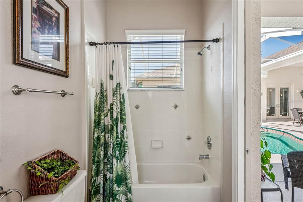 На продажу: $575,700 (3 спален, 3 ванн, 2632 Квадратных фут)