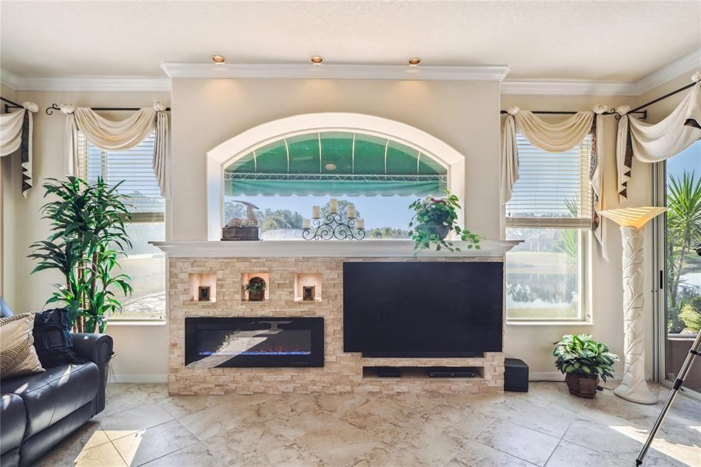 На продажу: $575,700 (3 спален, 3 ванн, 2632 Квадратных фут)