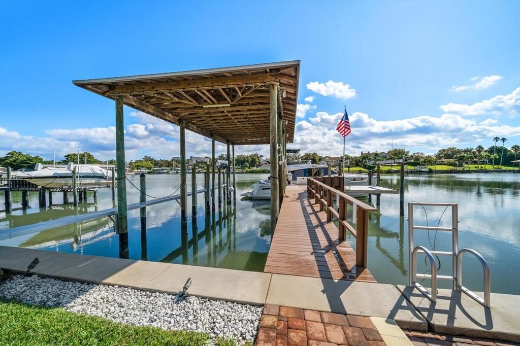 待售: $3,799,999 (5 贝兹, 4 浴室, 4190 平方英尺)