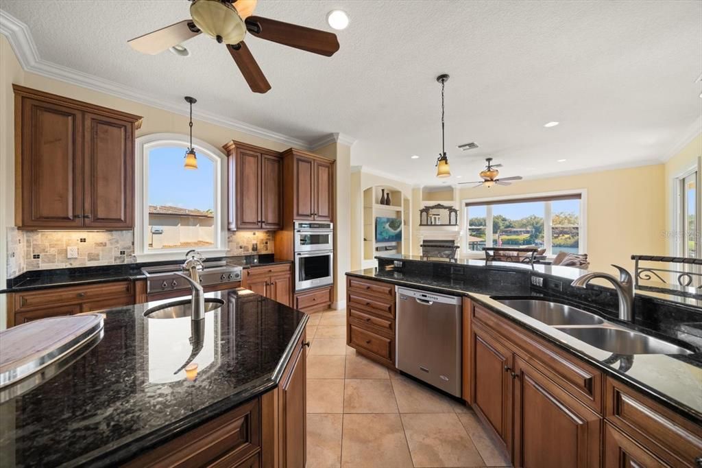 待售: $3,799,999 (5 贝兹, 4 浴室, 4190 平方英尺)