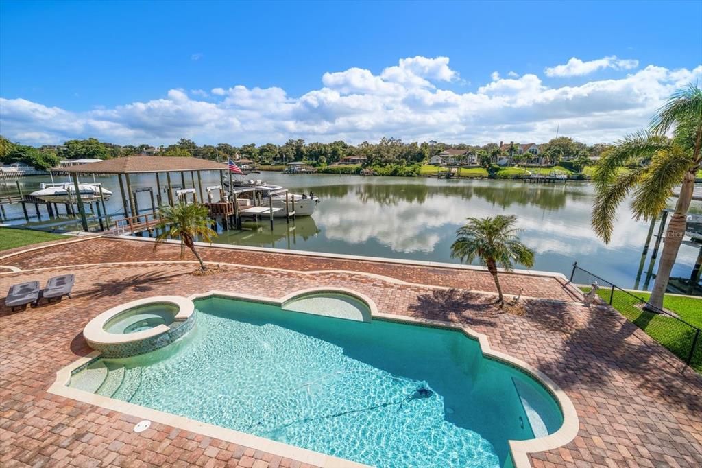 待售: $3,799,999 (5 贝兹, 4 浴室, 4190 平方英尺)