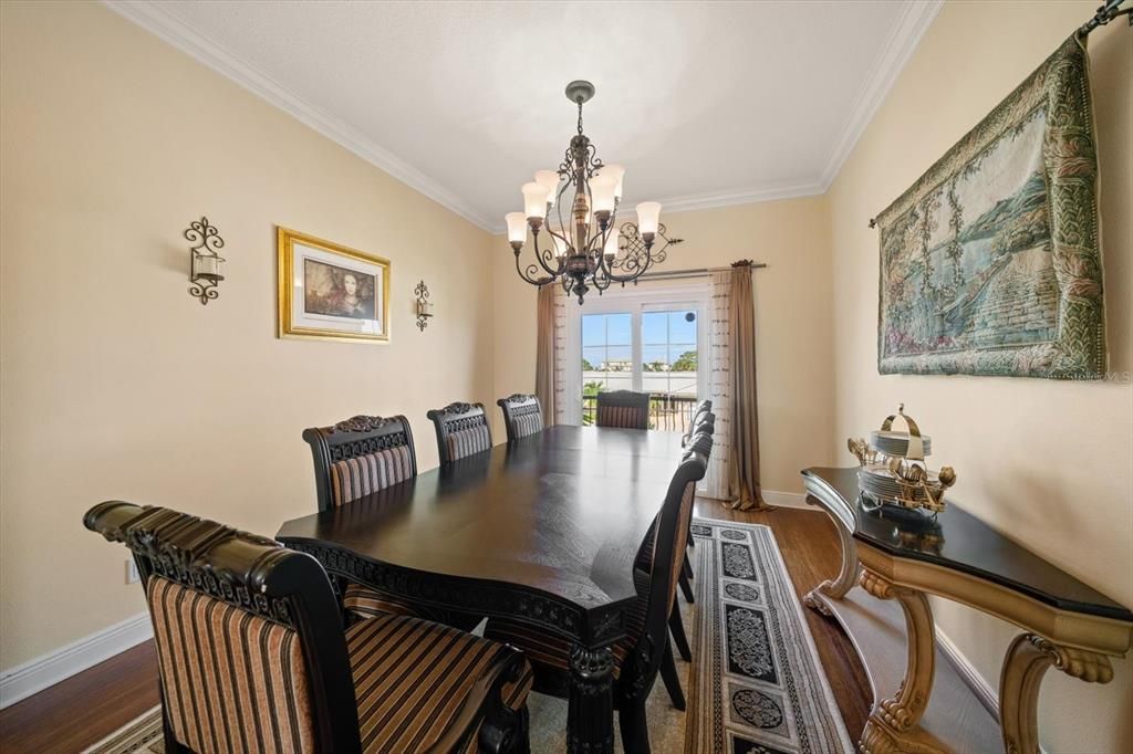 待售: $3,799,999 (5 贝兹, 4 浴室, 4190 平方英尺)