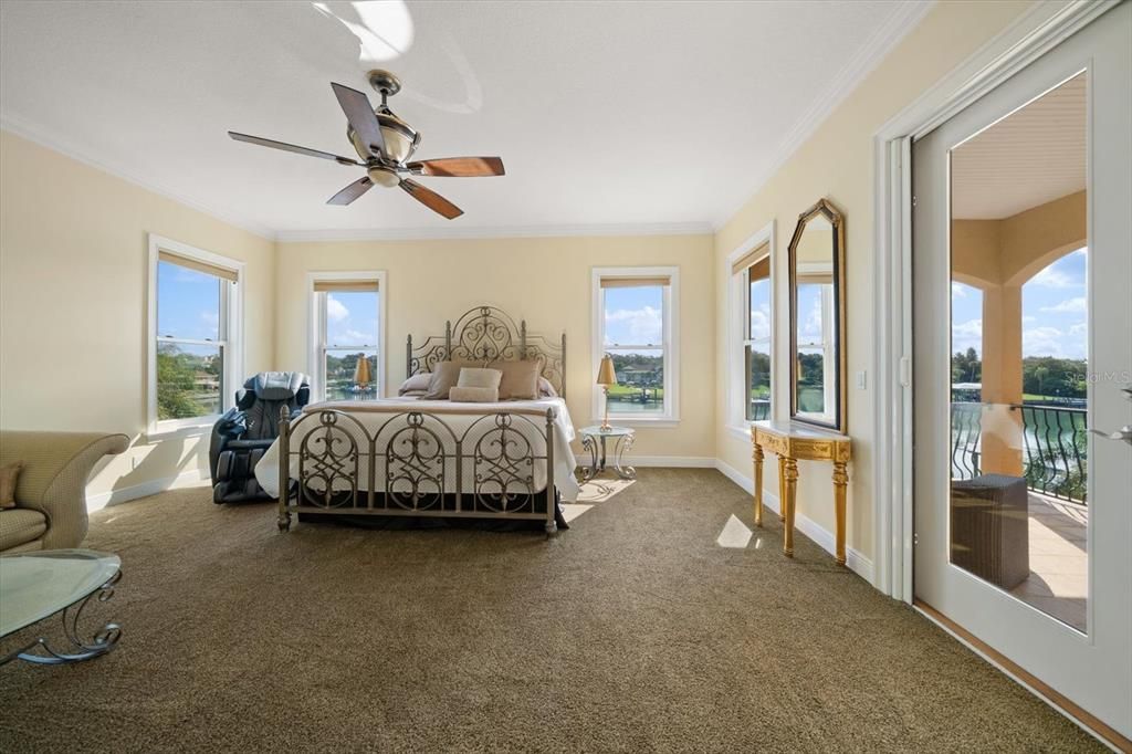 待售: $3,799,999 (5 贝兹, 4 浴室, 4190 平方英尺)