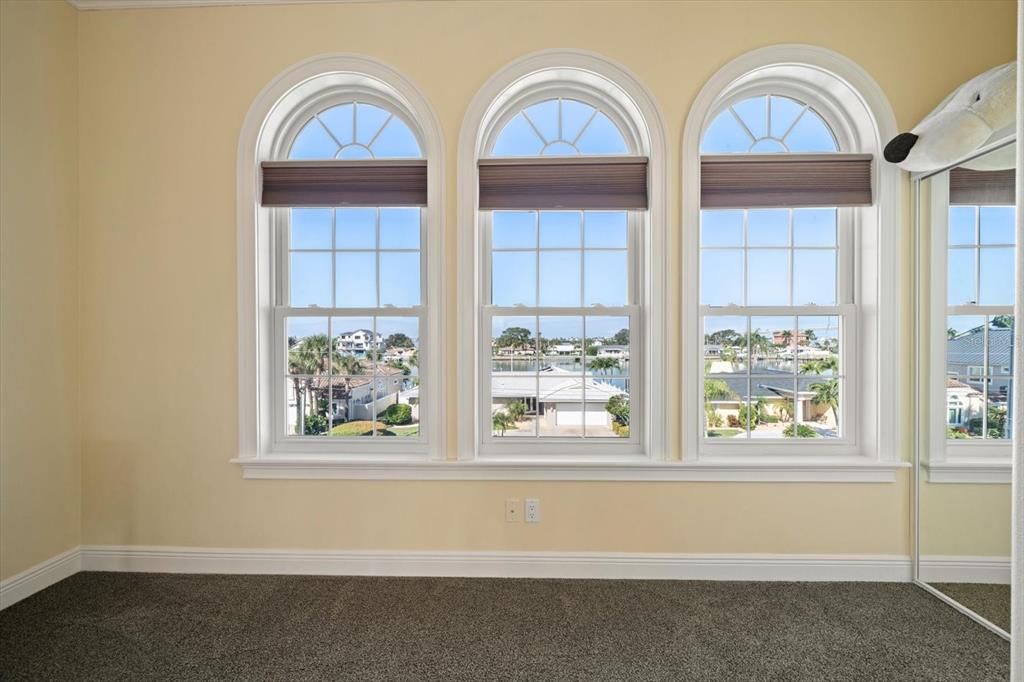 待售: $3,799,999 (5 贝兹, 4 浴室, 4190 平方英尺)