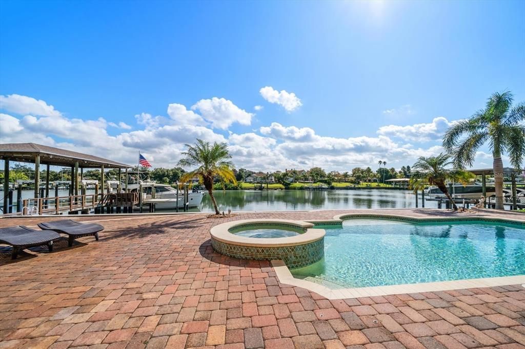 待售: $3,799,999 (5 贝兹, 4 浴室, 4190 平方英尺)