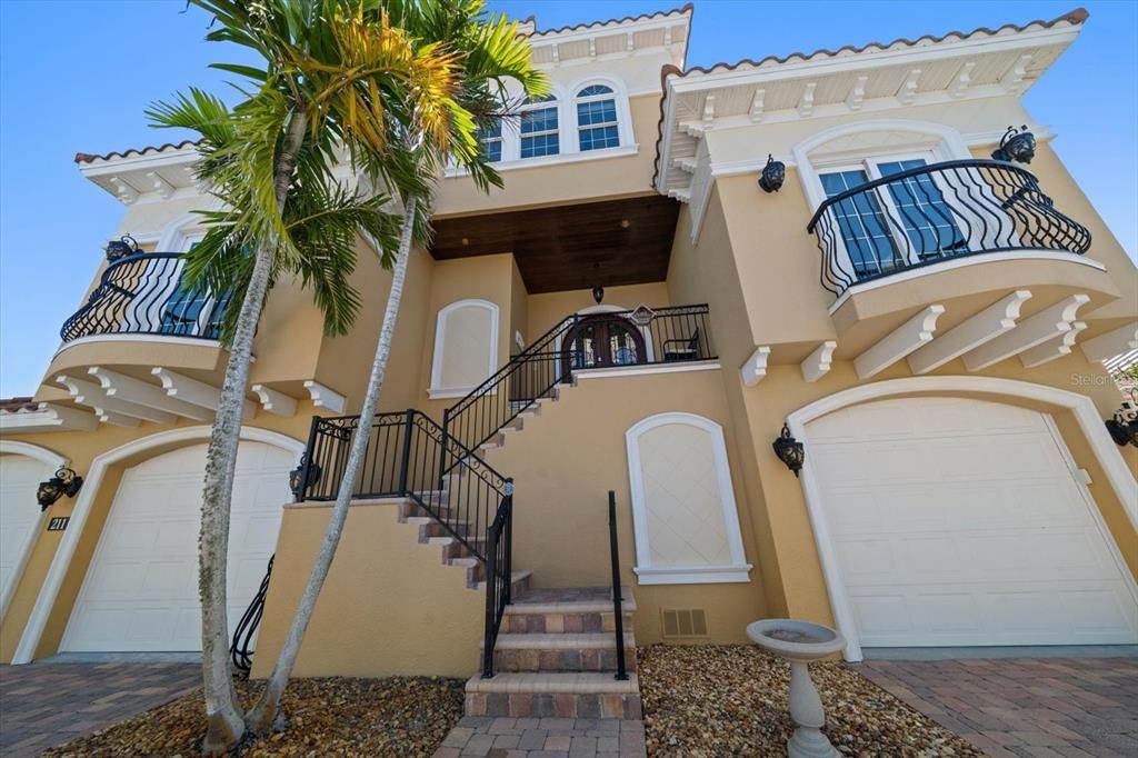 待售: $3,799,999 (5 贝兹, 4 浴室, 4190 平方英尺)