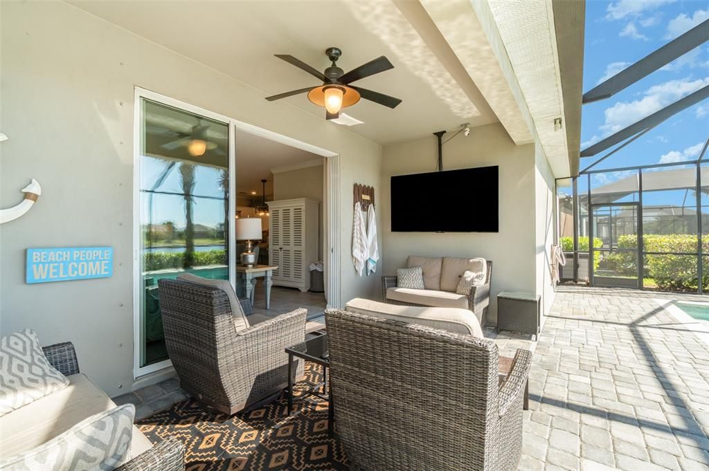 待售: $489,000 (4 贝兹, 3 浴室, 2027 平方英尺)