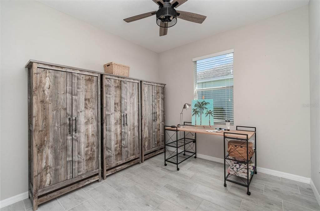 待售: $489,000 (4 贝兹, 3 浴室, 2027 平方英尺)