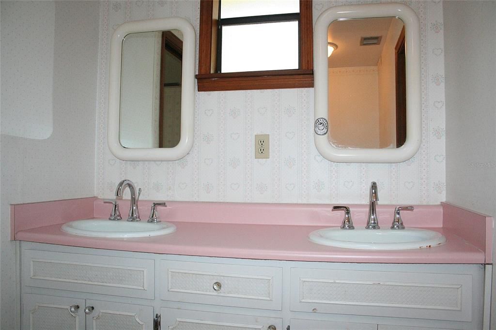 待售: $699,900 (5 贝兹, 3 浴室, 3442 平方英尺)