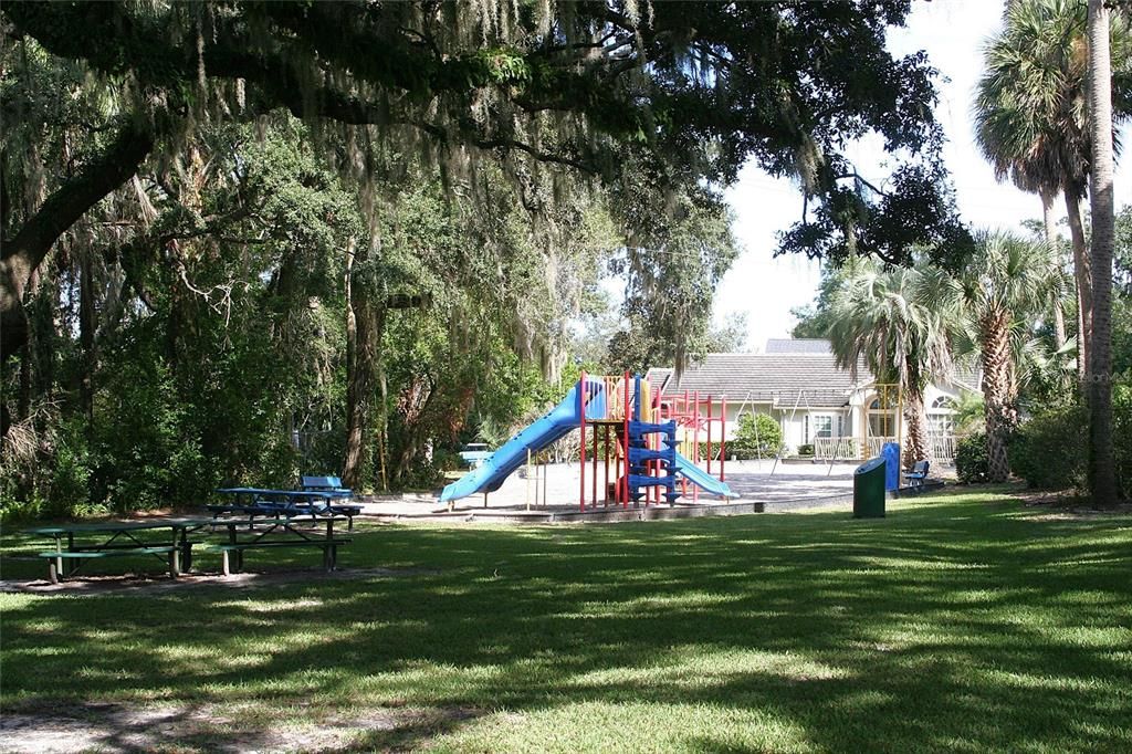 待售: $699,900 (5 贝兹, 3 浴室, 3442 平方英尺)