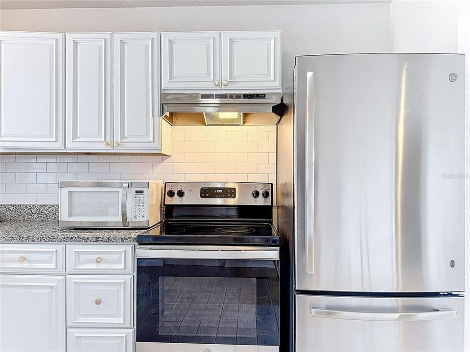 待售: $335,000 (0 贝兹, 0 浴室, 1432 平方英尺)