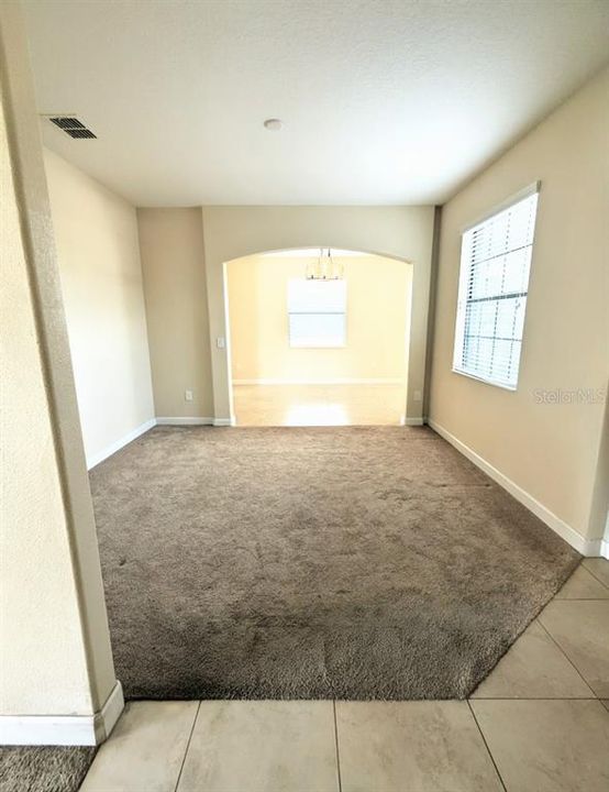 На продажу: $759,000 (5 спален, 3 ванн, 3828 Квадратных фут)