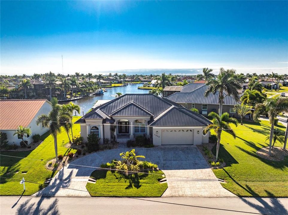 На продажу: $829,000 (3 спален, 2 ванн, 2429 Квадратных фут)