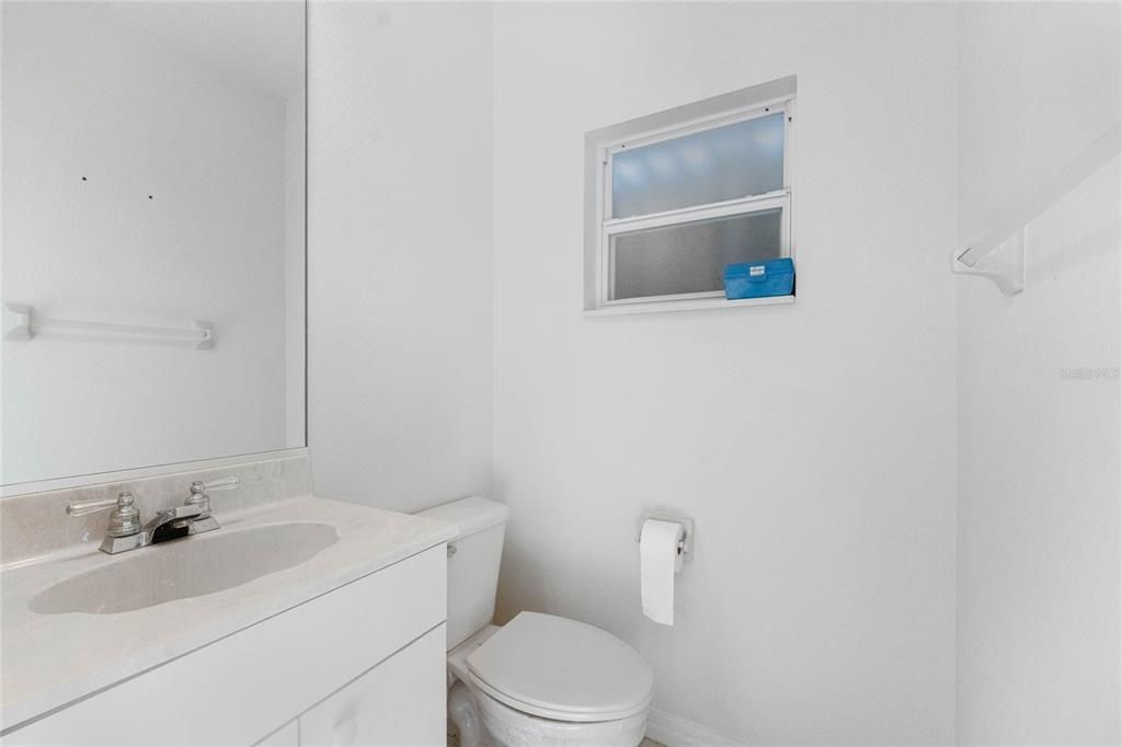 На продажу: $829,000 (3 спален, 2 ванн, 2429 Квадратных фут)