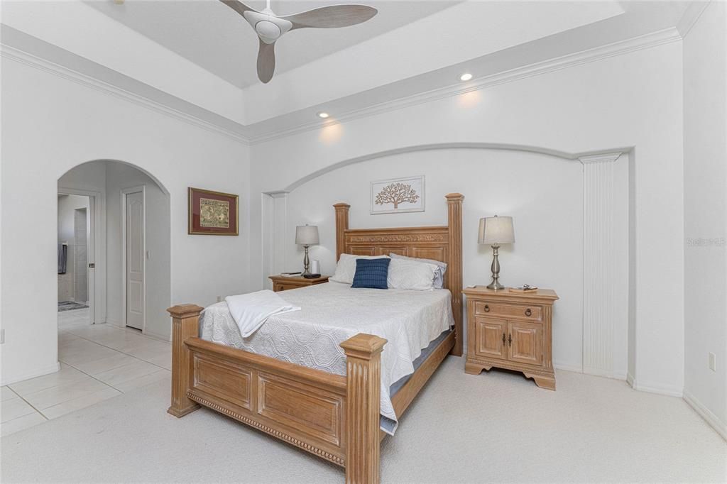 На продажу: $829,000 (3 спален, 2 ванн, 2429 Квадратных фут)